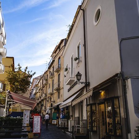 Magi House Relais Aparthotel Sorrento Luaran gambar